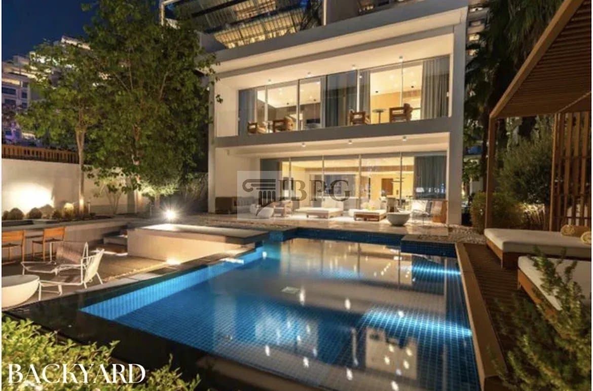 Five Palm Jumeirah Villa , Ultra Luxury Villa , 15m Below Market
