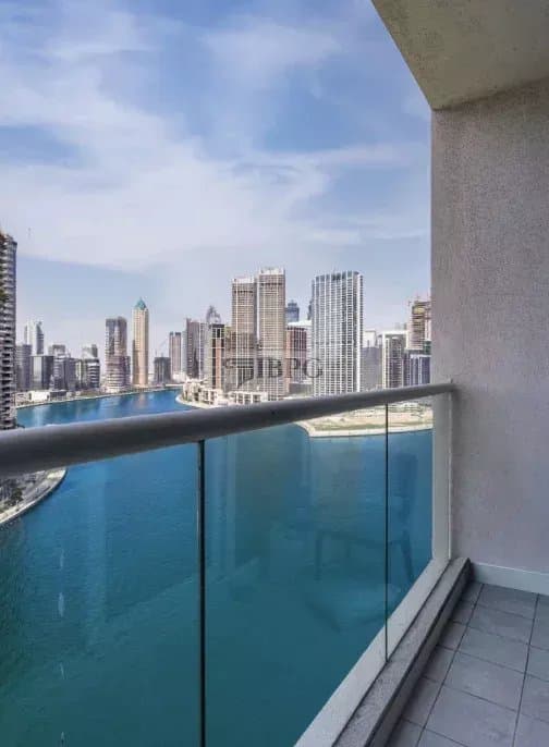 Waterfront Living | High-Floor Canal Views 5